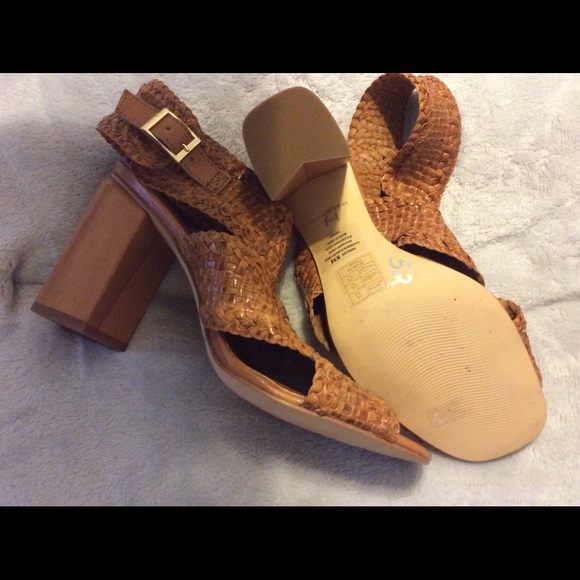 Halston Penelope Sandle - Picture 5 of 5